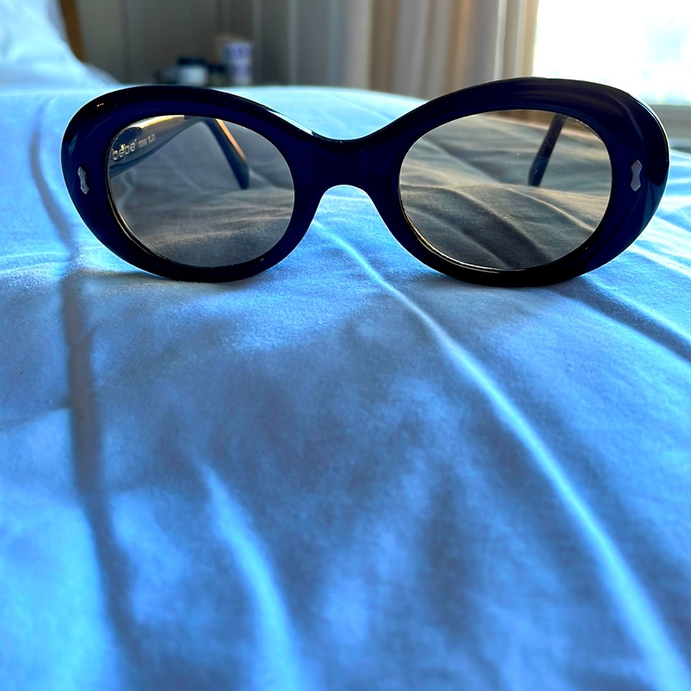 Bebe vintage style sunglasses